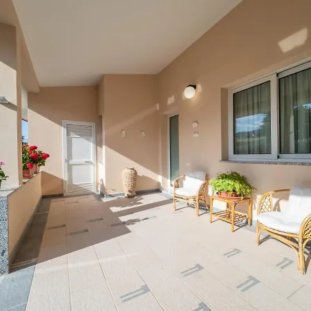 Le Bouganville Bed & Breakfast