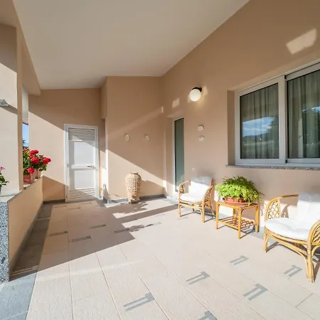 Le Bouganville Bed & Breakfast
