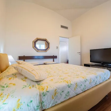 Bed & Breakfast Le Bouganville Capoterra