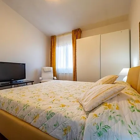 Le Bouganville Nocleg ze śniadaniem Capoterra